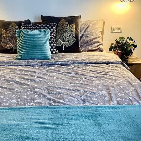 Midsummer Boulevard Apartment Alba Iulia Bagian luar foto